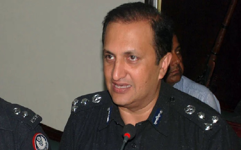 Karachi Police Chief says not to resist the robbers